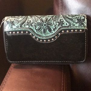 Trinity Ranch wallet w Black cowhide